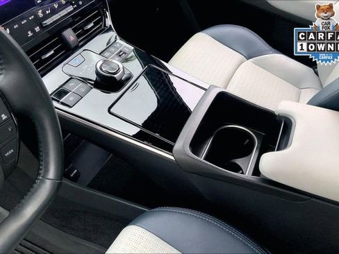 Used 2024 Subaru Solterra Touring w/ Touring Package image 17