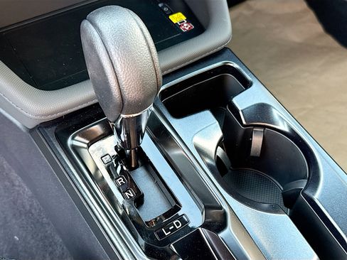 New 2026 Subaru Forester Premium image 27