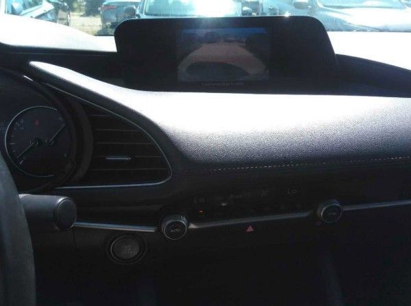 Used 2024 MAZDA MAZDA3 s FWD image 4