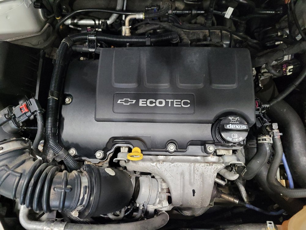 Used 2020 Chevrolet Sonic LT FWD image 30