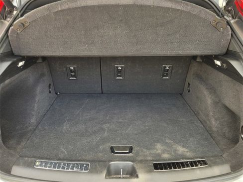 Used 2024 Cadillac XT4 Premium Luxury image 23