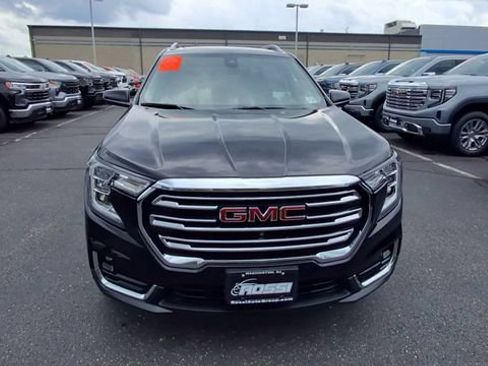 Certified 2023 GMC Terrain SLT w/ Tech Package AWD/4WD image 3