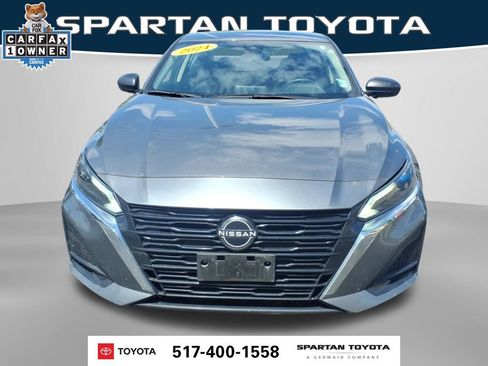 Used 2024 Nissan Altima 2.5 SV FWD image 3