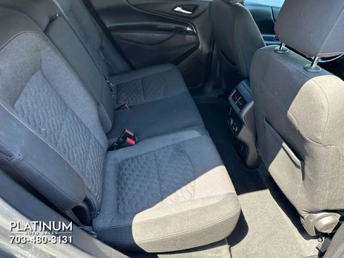 Used 2018 Chevrolet Equinox LT w/ Sun & Infotainment Package FWD image 14