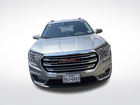 Used 2024 GMC Terrain SLT FWD image 2