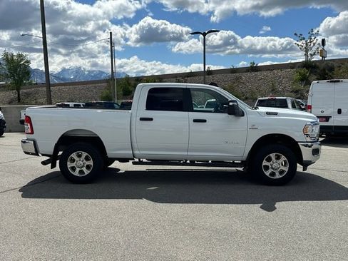 Used 2023 RAM 2500 Big Horn w/ Cold Weather Group AWD/4WD image 9