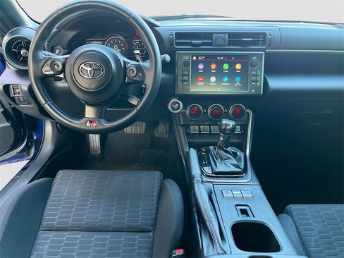 Used 2022 Toyota GR86 image 21