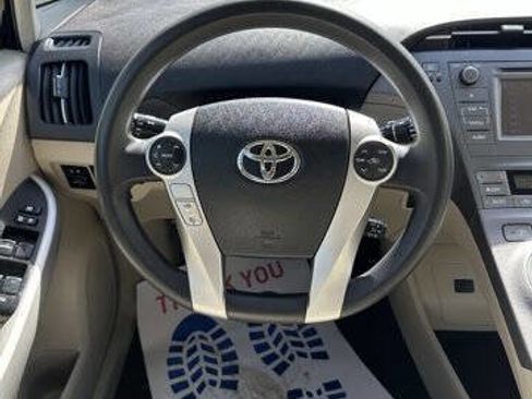 Used 2012 Toyota Prius Two image 14