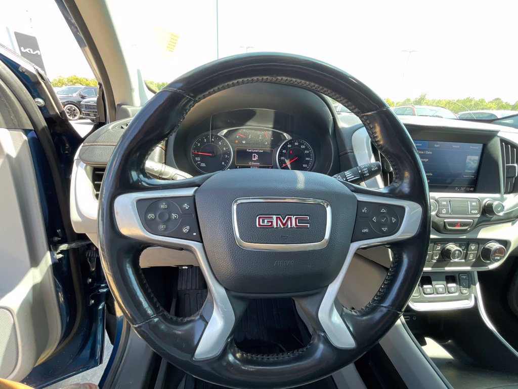 Used 2020 GMC Terrain SLT w/ Preferred Package FWD image 12
