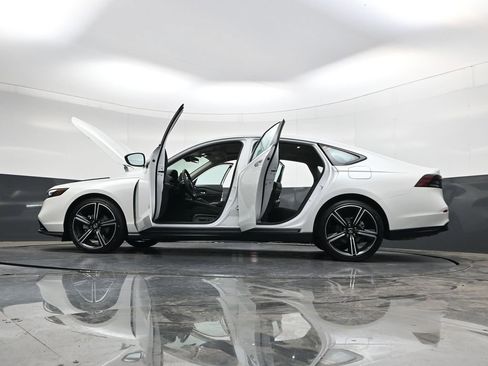 New 2026 Honda Accord SE image 38