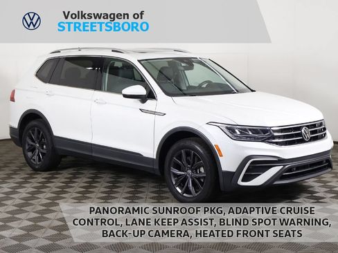 Used 2023 Volkswagen Tiguan SE w/ Panoramic Sunroof Package AWD/4WD image 1