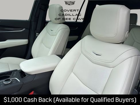 New 2025 Cadillac XT6 Sport w/ Technology Package image 23