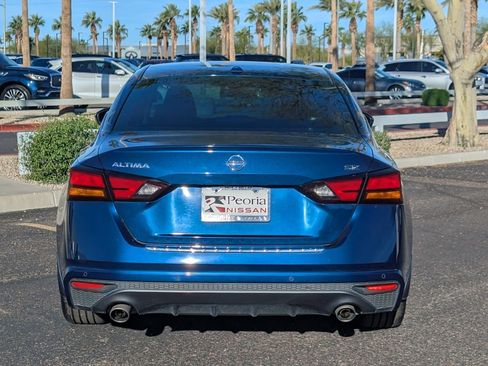 Certified 2022 Nissan Altima 2.5 SR image 5