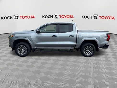 Used 2024 Chevrolet Colorado LT w/ LT Convenience Package II AWD/4WD image 4