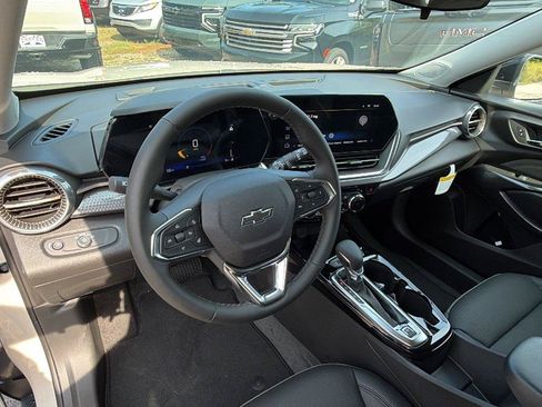 New 2026 Chevrolet Trax ACTIV w/ Driver Confidence Package FWD image 19