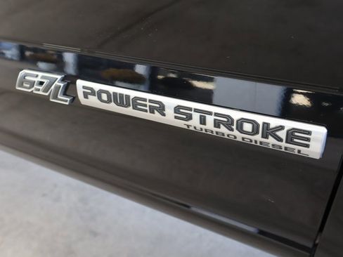 Used 2017 Ford F350 Platinum w/ Platinum Ultimate Package image 60