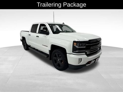 Used 2018 Chevrolet Silverado 1500 LTZ Z71 w/ Redline Edition AWD/4WD image 8