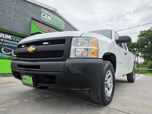 Used 2012 Chevrolet Silverado 1500 W/T AWD/4WD image 2