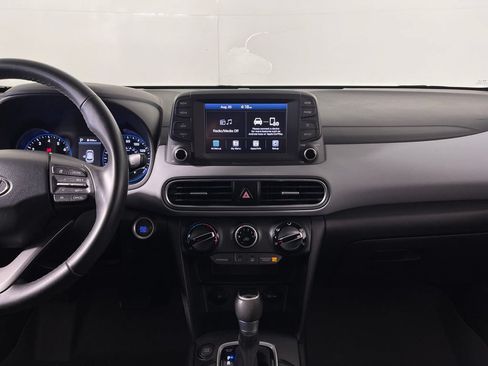 Used 2021 Hyundai Kona SEL FWD image 16