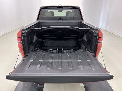 Used 2023 Rivian R1T Adventure AWD/4WD image 15