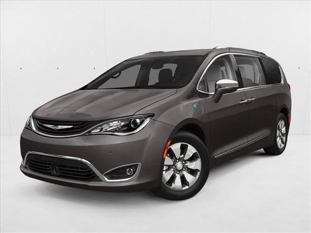 Used 2018 Chrysler Pacifica Limited w/ Advanced Safetytec Group FWD image 1
