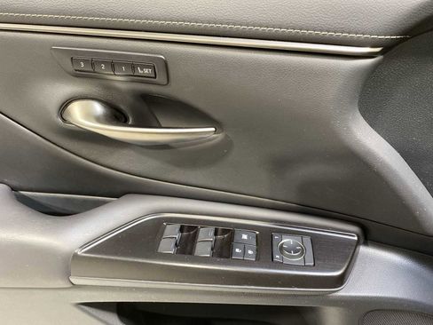 Used 2019 Lexus ES 350 image 23