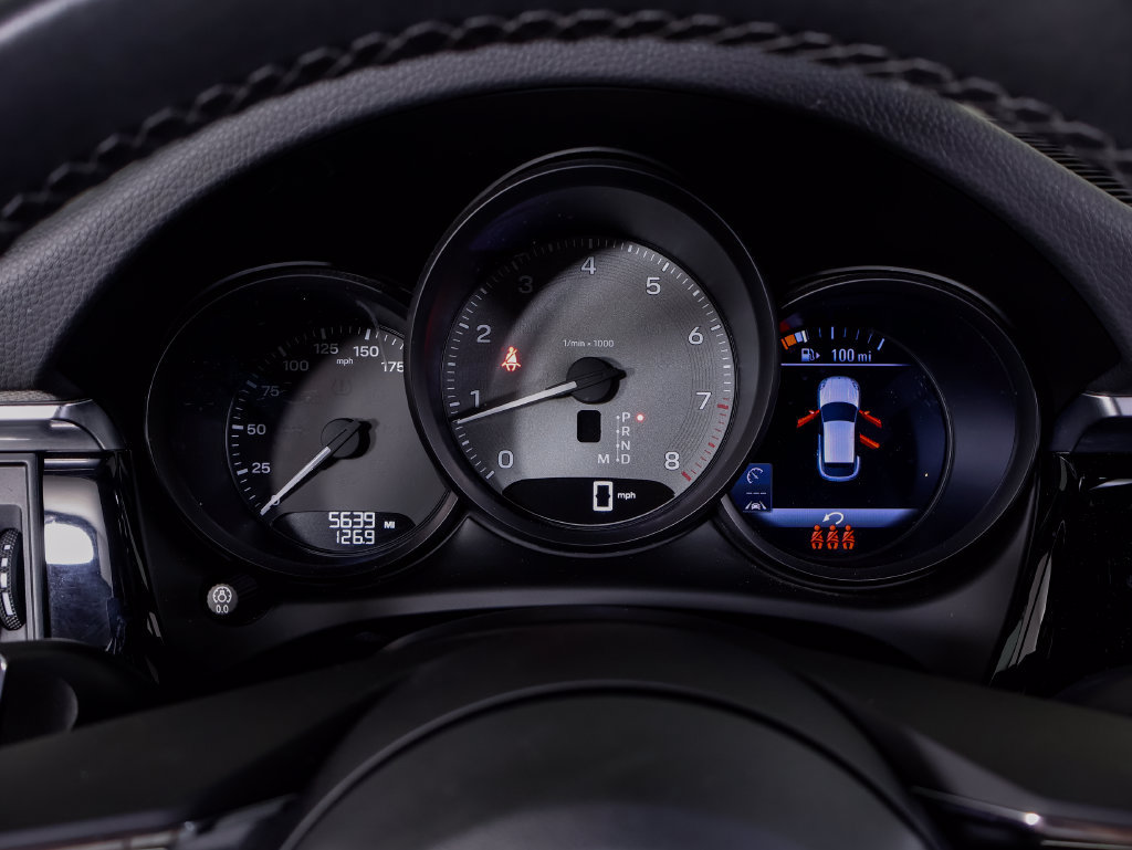 Certified 2023 Porsche Macan S AWD/4WD image 19