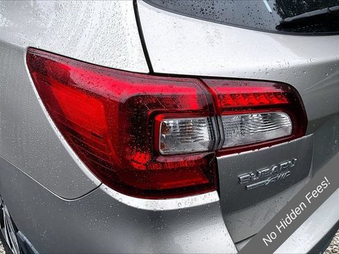 Used 2017 Subaru Outback 3.6R Limited AWD/4WD image 27