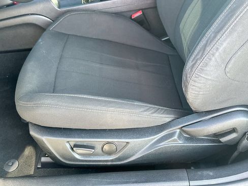 Used 2022 Ford Mustang GT RWD image 8