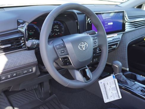 New 2026 Toyota Camry XLE image 9