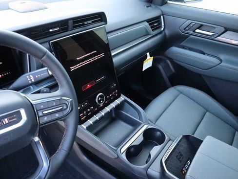 New 2026 GMC Terrain AT4 w/ Convenience Package III AWD/4WD image 28