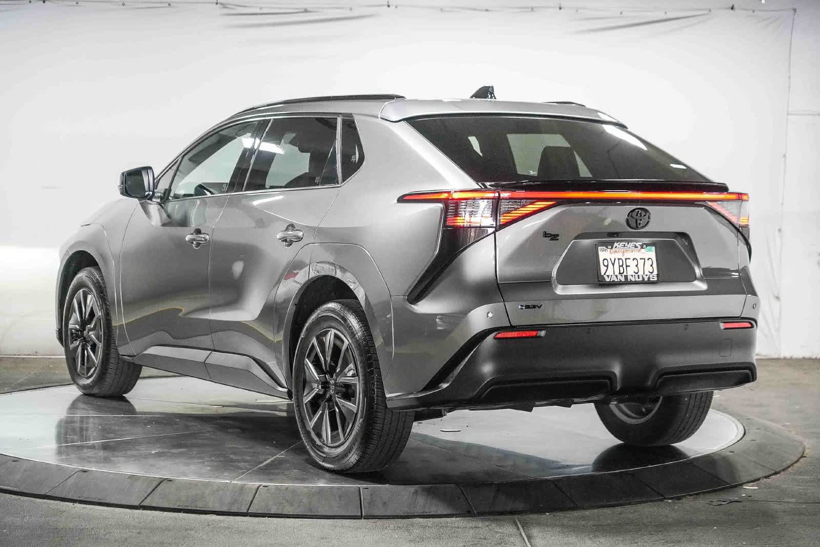 Certified 2026 Toyota bZ FWD image 5