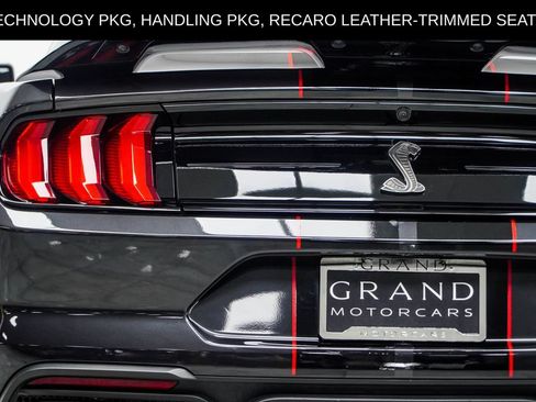 Used 2022 Ford Mustang Shelby GT500 w/ Technology Package RWD image 20