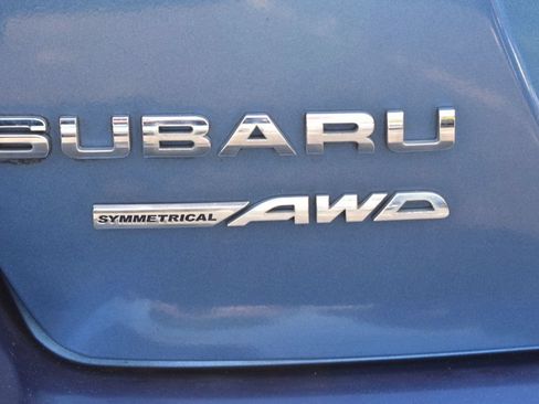Used 2015 Subaru Crosstrek 2.0i Premium w/ Moonroof Package AWD/4WD image 38