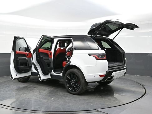 Used 2022 Land Rover Range Rover Sport HST AWD/4WD image 46