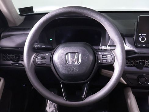Used 2025 Honda Accord LX image 33