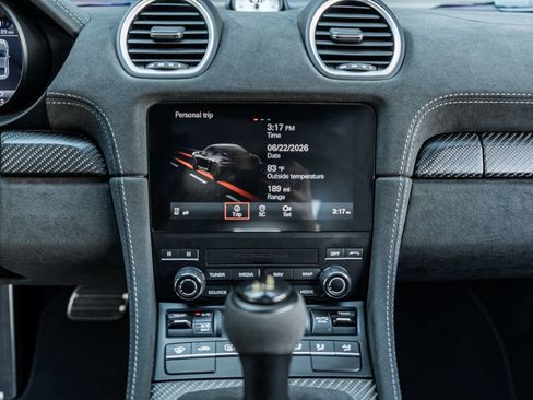 Used 2025 Porsche 718 Cayman GT4 RS RWD image 33