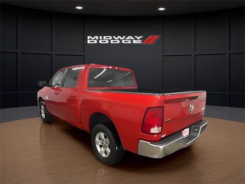 Used 2021 RAM 1500 Classic SLT image 6