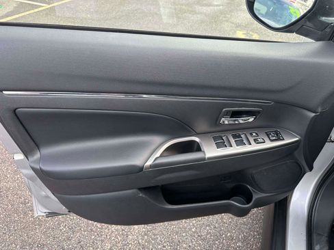 Used 2024 Mitsubishi Outlander Sport AWD image 14