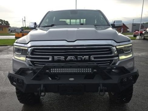 Used 2019 RAM 1500 Laramie w/ Off Road Group AWD/4WD image 9