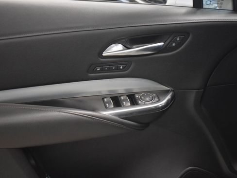 Used 2020 Cadillac XT4 Premium Luxury image 27