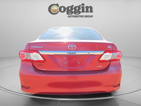 Used 2011 Toyota Corolla LE image 5