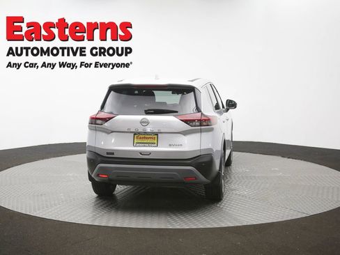 Used 2023 Nissan Rogue SV AWD/4WD image 38