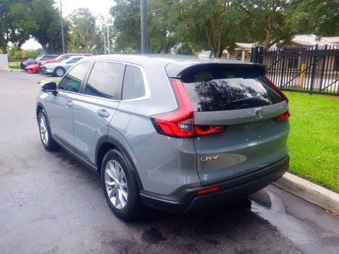 Used 2023 Honda CR-V EX-L image 2