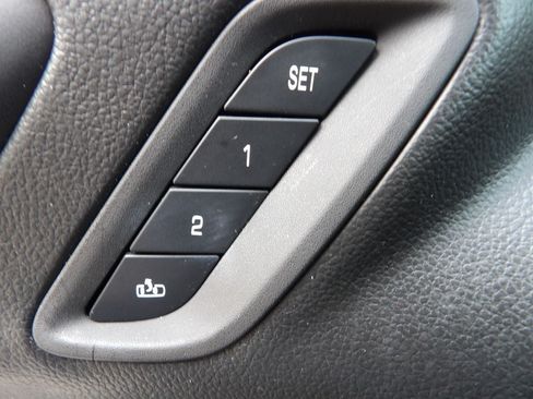 Used 2018 GMC Acadia SLT FWD image 13