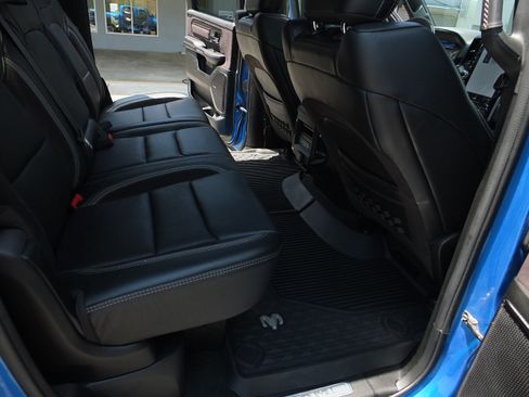 Used 2022 RAM 1500 TRX w/ TRX Level 2 Equipment Group AWD/4WD image 17
