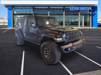Used 2025 Jeep Wrangler Unlimited Rubicon AWD/4WD video 1