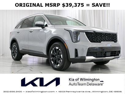 New 2025 Kia Sorento S
