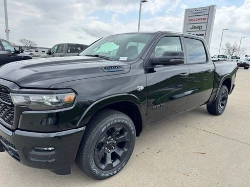 New 2026 RAM 1500 Big Horn AWD/4WD image 3