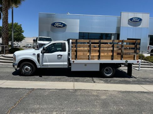 New 2025 Ford F350 XL w/ XL Chrome Package RWD image 3